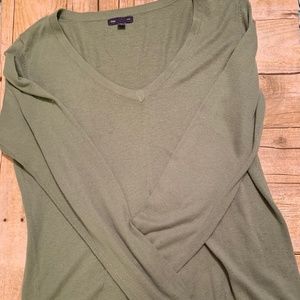 GAP Navy Green Sweater